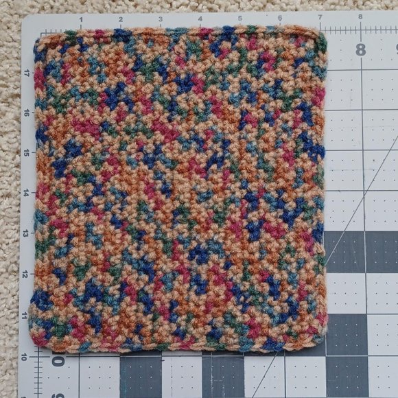 Hand Crocheted Hot Pads, Set of two, new, never used - Picture 5 of 5